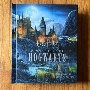 Harry Potter Pop-Up Guide to Hogwarts Book